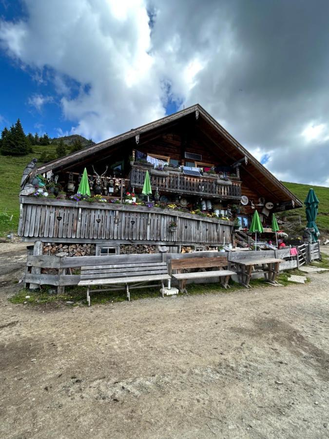 Haus Laubreuter Kaprun Exterior foto