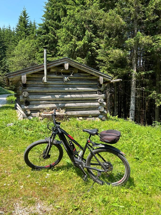 Haus Laubreuter Kaprun Exterior foto