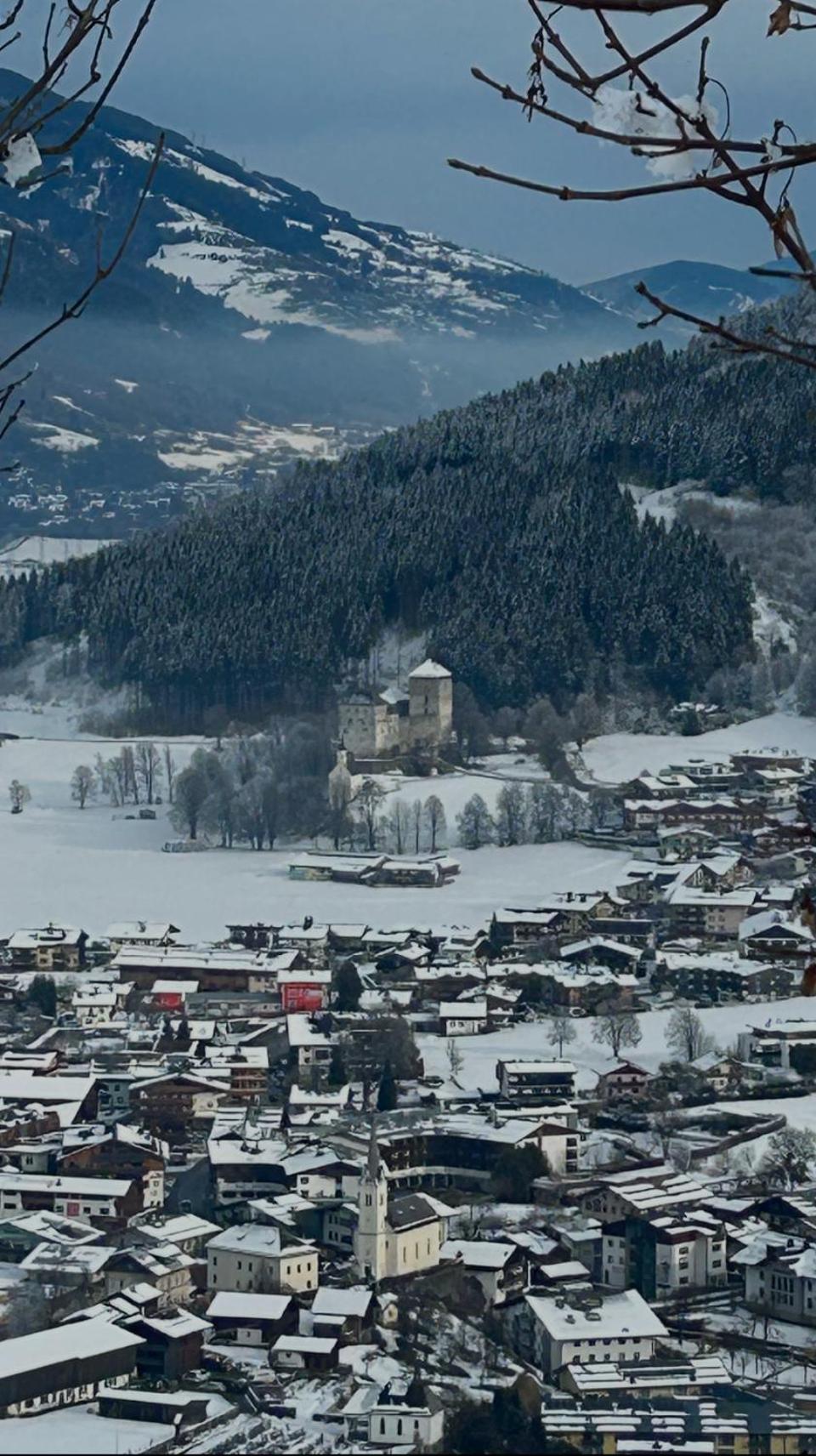 Haus Laubreuter Kaprun Exterior foto